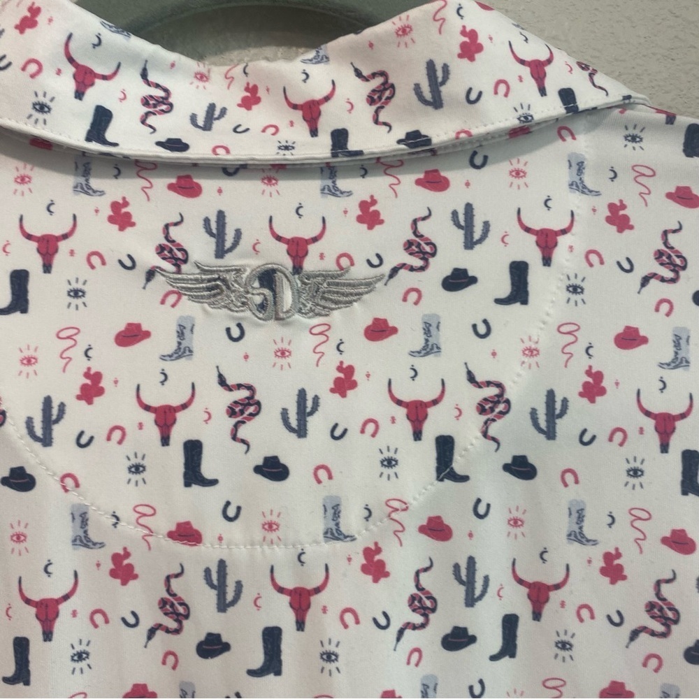 Straight Down Cowboy Men's White Patterned Shirt, Short Sleeve Shirt,Size Medium - Picture 7 of 9